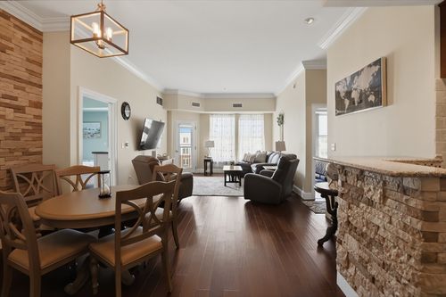 714-36 Village Rd, Middleton, MA, 01949-1223 | Card Image