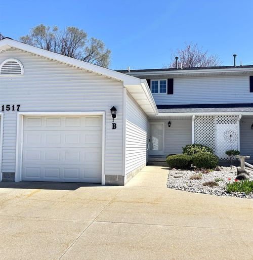 1517 E Gaylord Street, Mt Pleasant, MI, 48858 | Card Image