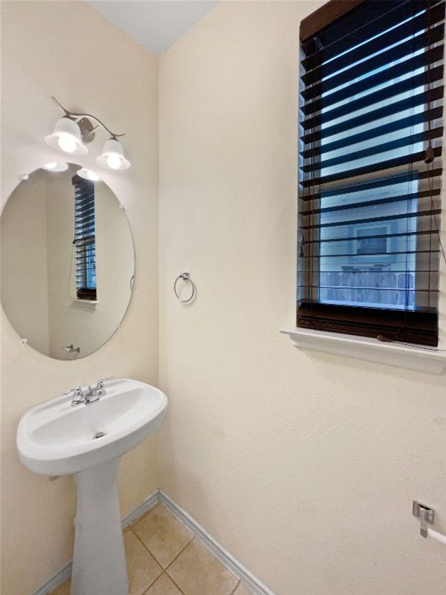 5405 Daimler Dr, House other with 3 bedrooms, 3 bathrooms and null parking in Austin TX | Image 20