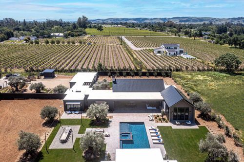 20742 Denmark Ct, Sonoma, CA, 95476 | Card Image