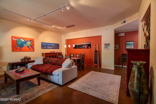 5324 S Civano Blvd, Tucson, AZ, 85747-5806 | Card Image