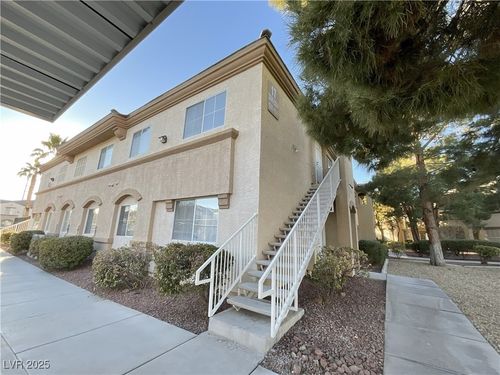 unit-2041-3400 Cabana Dr, Las Vegas, NV, 89122-4243 | Card Image
