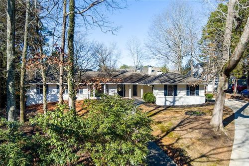 7330 Hunters Branch Dr Ne, Atlanta, GA, 30328 | Card Image