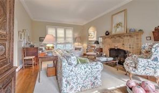 2722 Montcalm Cres Sw, House detached with 4 bedrooms, 2 bathrooms and 3 parking in Calgary AB | Image 12