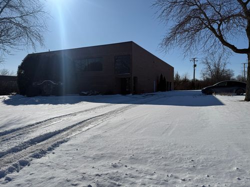 1881 Industrial Dr, Libertyville, IL, 60048-9783 | Card Image