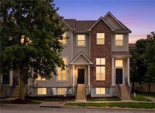 1859 W Spruce St, Olathe, KS, 66061-5931 | Card Image