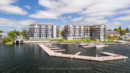 618-129B South St, Gananoque, ON, K7G0B1 | Card Image