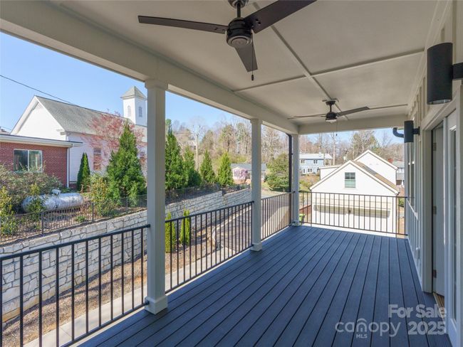 F - 43 Skyvue Ct, Townhouse with 2 bedrooms, 3 bathrooms and null parking in Saluda NC | Image 22