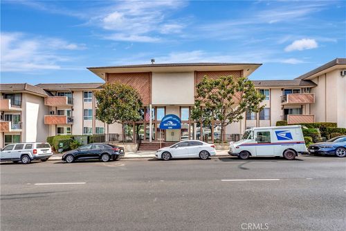 342-5585 E Pacific Coast Hwy, Long Beach, CA, 90804-9578 | Card Image