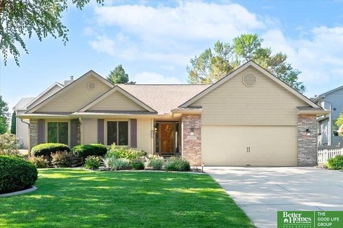 14965 Hillsdale Ave, Omaha, NE, 68137-5316 | Card Image