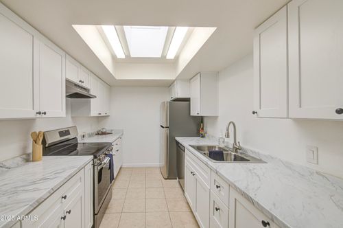 712 S Lebanon Ln, Tempe, AZ, 85288-3101 | Card Image