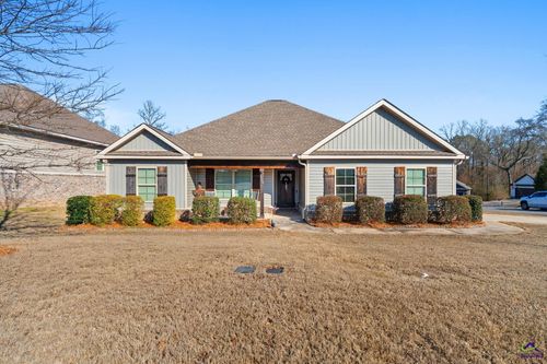 300 Kendall Ct, Perry, GA, 31069-4883 | Card Image