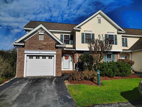 1-21 Cabernet Dr, Concord, NH, 03303-1073 | Card Image