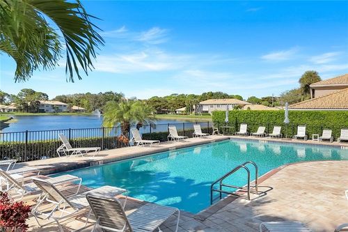 unit-r5-351 Emerald Bay Cir, NAPLES, FL, 34110-7626 | Card Image