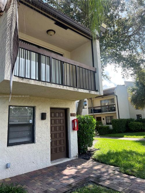 b18-721 Se 1st Way, Deerfield Beach, FL, 33441-5363 | Card Image