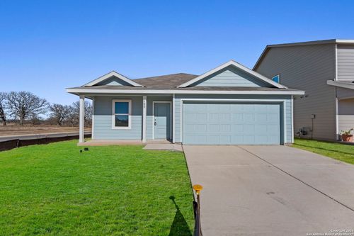 100 Ellendale Pl, Fredericksburg, TX, 78624-2680 | Card Image