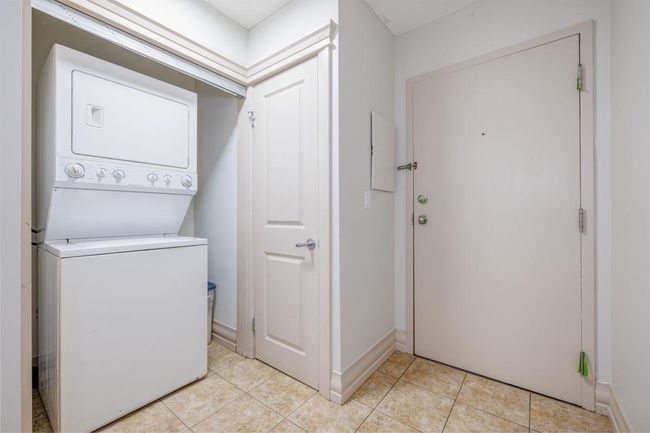 7 - 304 Village Mews Sw, Condo with 2 bedrooms, 2 bathrooms and 1 parking in Calgary AB | Image 17