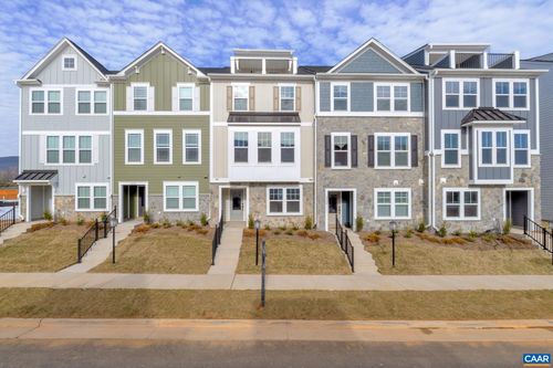 137 Park Ridge Dr, CROZET, VA, 22932 | Card Image