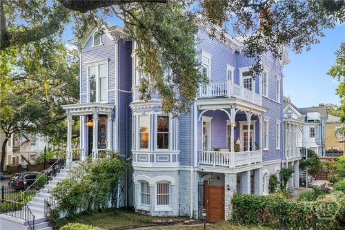 402 E Gaston St, savannah, GA, 31401-5150 | Card Image