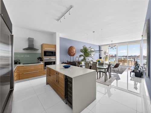 apt-1603-2020 N Bayshore Dr, Miami, FL, 33137-5164 | Card Image