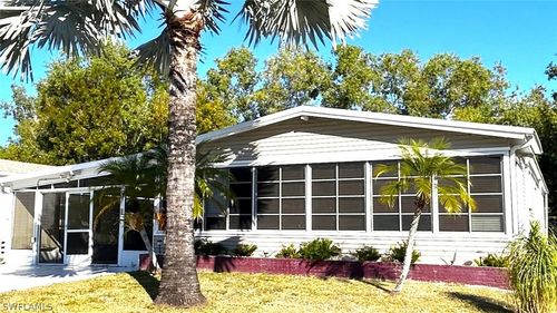 281 Ocean Reef Ln, NAPLES, FL, 34114-8437 | Card Image