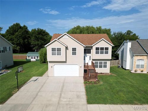 705 S 5th St, Caseyville, IL, 62232-1717 | Card Image