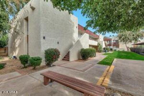 213-3828 N 32nd St, Phoenix, AZ, 85018-4932 | Card Image