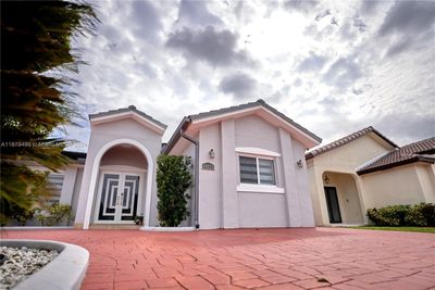 14628 Sw 50th St, House other with 3 bedrooms, 2 bathrooms and null parking in Miami FL | Image 1