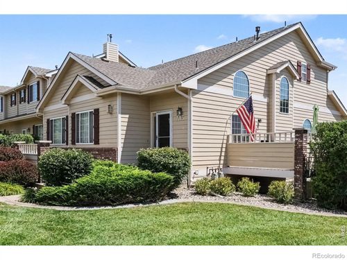 320 Strasburg Dr, Fort Collins, CO, 80525-8252 | Card Image
