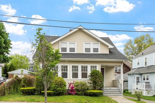 76-76 Lynde Ave, Melrose, MA, 02176 | Card Image