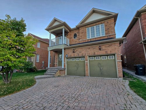 3208 Countess Cres, Mississauga, ON, L5M0E2 | Card Image