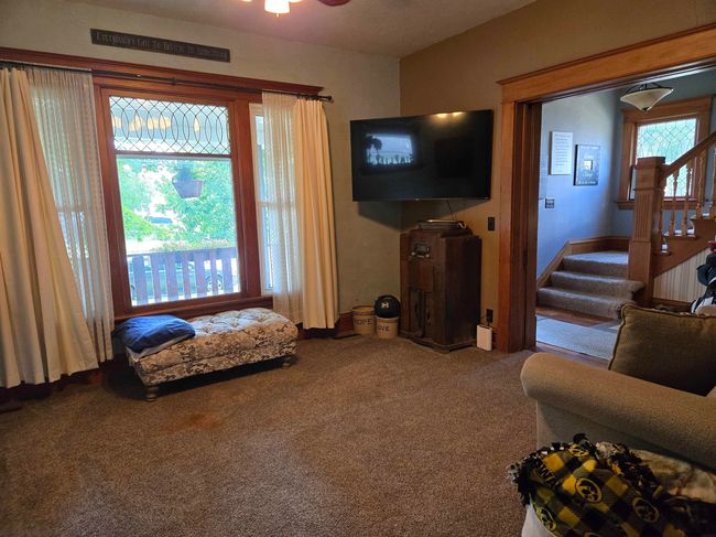 511 2 Nd St W, House other with 3 bedrooms, 2 bathrooms and null parking in Cresco IA | Image 4