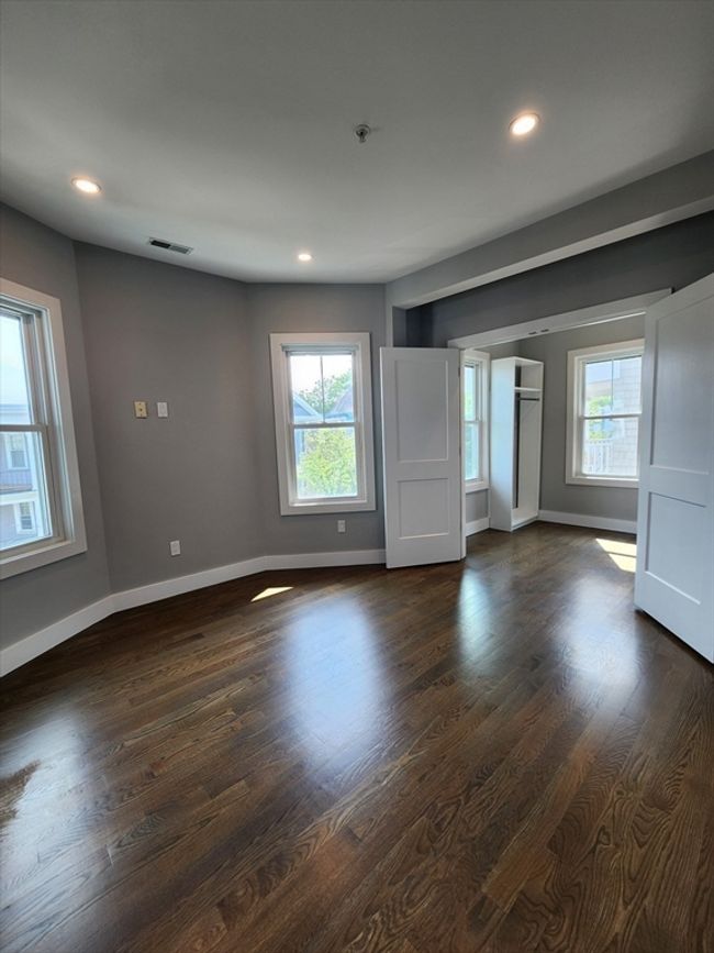 APT-3 - 84 Romsey St, Condo with 3 bedrooms, 2 bathrooms and 2 parking in Boston MA | Image 12