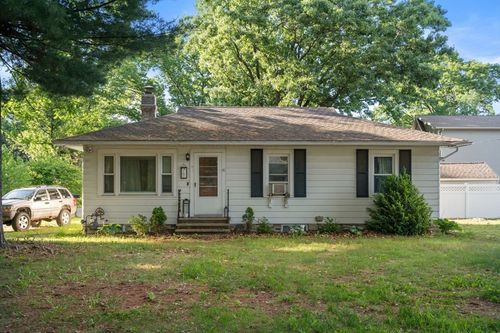 78 Marble Ave, Chicopee, MA, 01013-1546 | Card Image