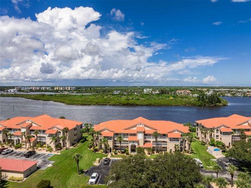 104-462 Bouchelle Dr, New Smyrna Beach, FL, 32169-5463 | Card Image