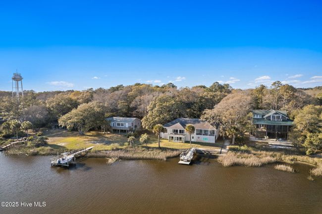 110 Hickory St, House other with 4 bedrooms, 3 bathrooms and 2 parking in Sunset Beach NC | Image 8