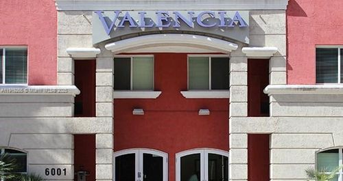 apt-525-6001 Sw 70th St, South Miami, FL, 33143-3447 | Card Image