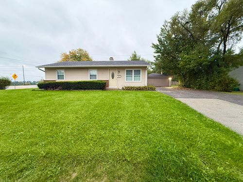 63 Saint Marys Pkwy, Buffalo Grove, IL, 60089-2113 | Card Image