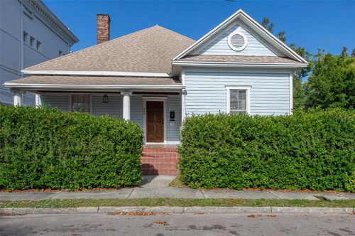 906 E 11th Ave, TAMPA, FL, 33605-3511 | Card Image