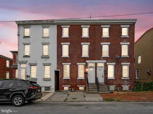651 George St, NORRISTOWN, PA, 19401-3750 | Card Image