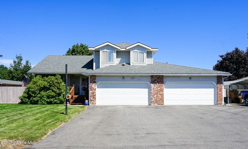 623 E Maple Pl, Hayden, ID, 83835-8571 | Card Image