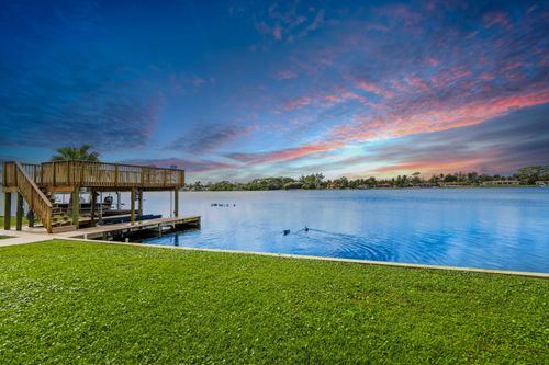 2097 Circle Place Dr, Lake Worth, FL, 33462-2633 | Card Image