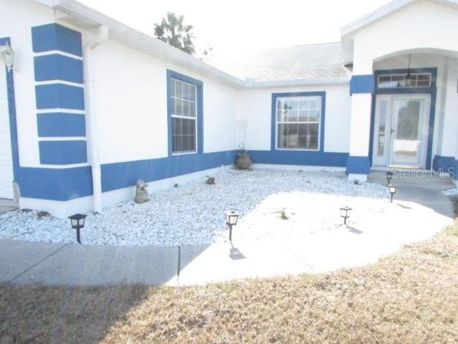 7558 Sw 103 Rd Loop, House other with 3 bedrooms, 2 bathrooms and null parking in OCALA FL | Image 24