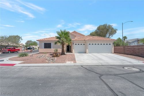 2640 Torch Ave, North Las Vegas, NV, 89081-6558 | Card Image