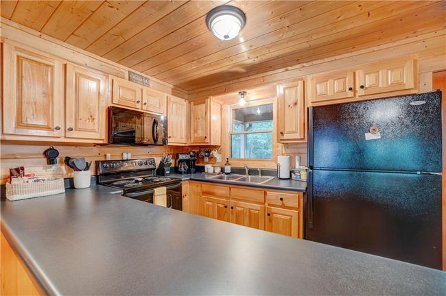 46 Floral Ct, House other with 2 bedrooms, 2 bathrooms and null parking in Ellijay GA | Image 10