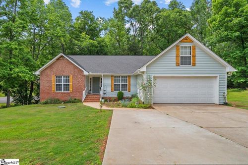 108 W Peninsula Dr, Laurens, SC, 29360-6669 | Card Image