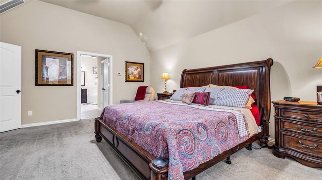 Primary Bedroom | Image 10