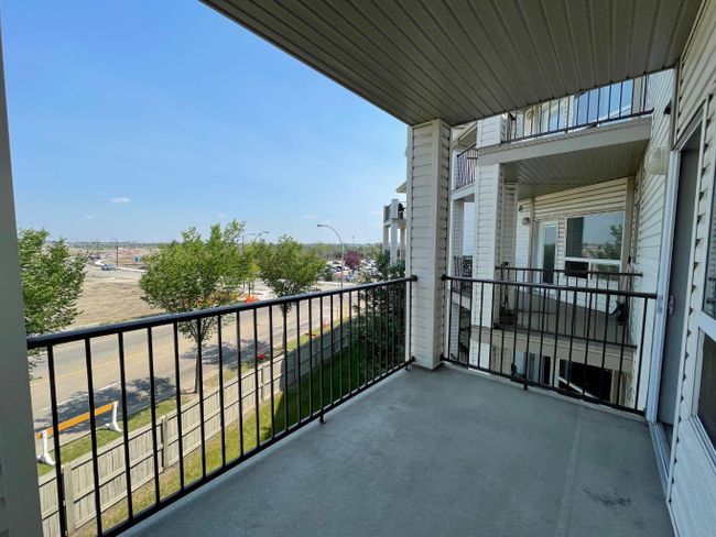 1317 - 330 Clareview Station Dr Nw, Condo with 1 bedrooms, 1 bathrooms and 2 parking in Edmonton AB | Image 10