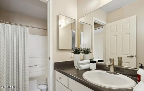 b2-1820 E Bell De Mar Dr, Tempe, AZ, 85283-4198 | Card Image