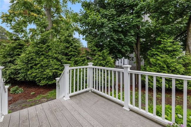 204 8 Th St, House other with 3 bedrooms, 2 bathrooms and 3 parking in Providence RI | Image 38